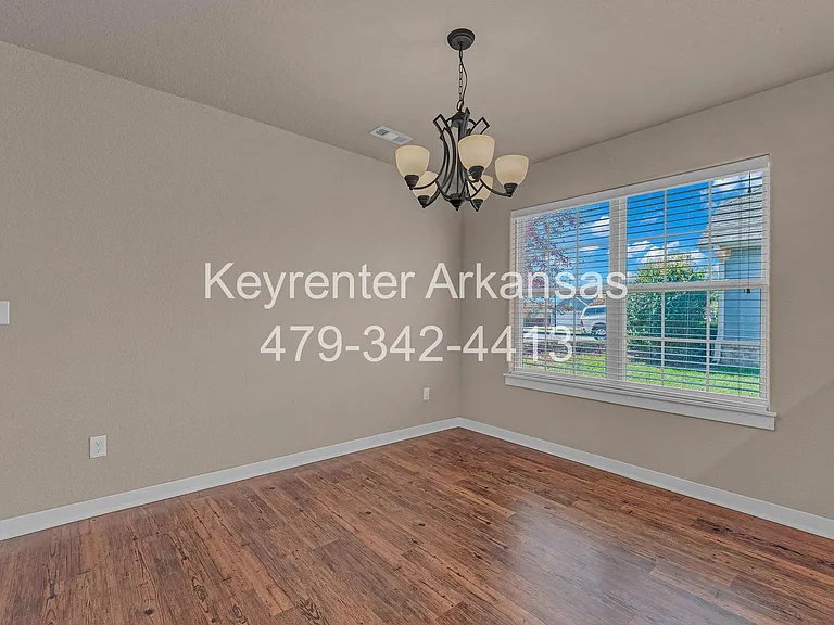 3904 Kirkbridge Pl — Photo 7