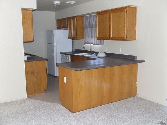 5th image of 2892 S 27th Way