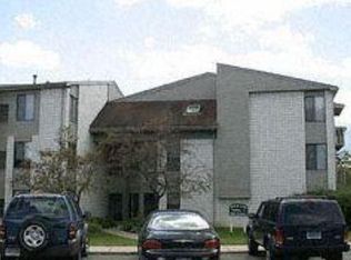 32013 W 12 Mile Rd UNIT 301, Farmington Hills, MI 48334