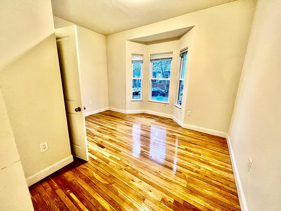 1st image of 13 Greenville St #1