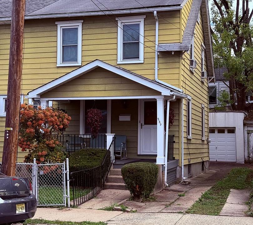 1st image of 239 Tioga St