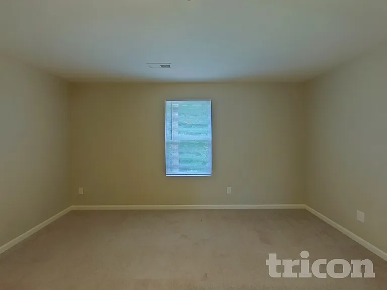 621 Buckskin Rd — Photo 6