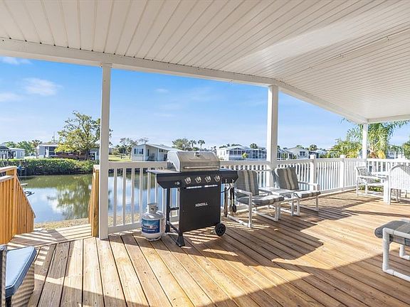 3rd image of 721 Rio Villa Dr