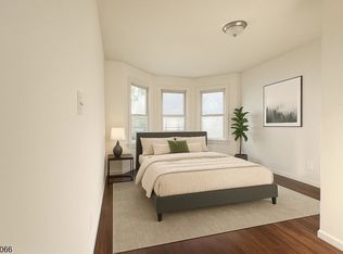 732 S 15th St #A, Newark, NJ 07103