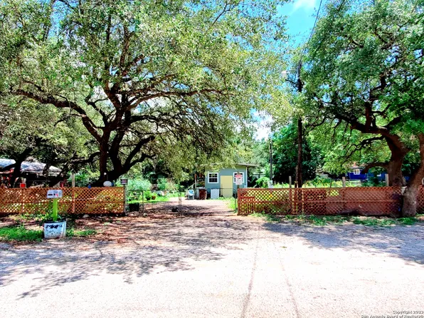 188 SUNDOWN LN LOT 19&20, Poteet, TX 78065