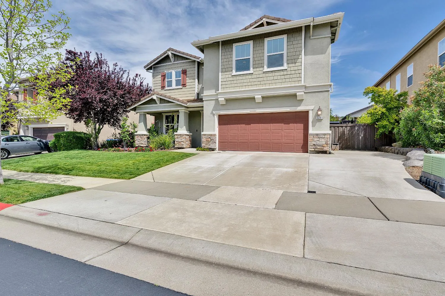 3261 Haskell Way photo 1