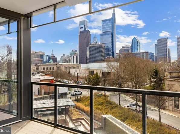 2100 Hamilton St APT 3B, Philadelphia, PA 19130