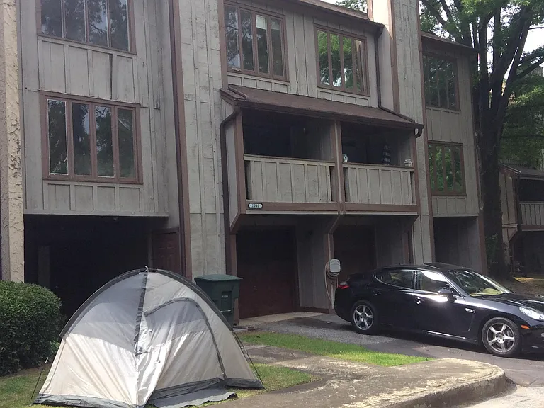 2040 Watermark Pl — Photo 7