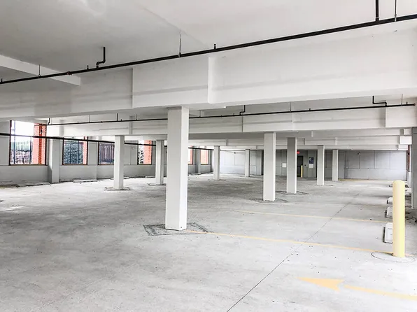 The Ivy at Berlin Place