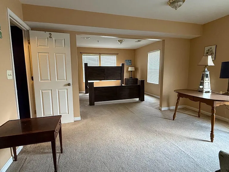5212 Astor Pl SE — Photo 5