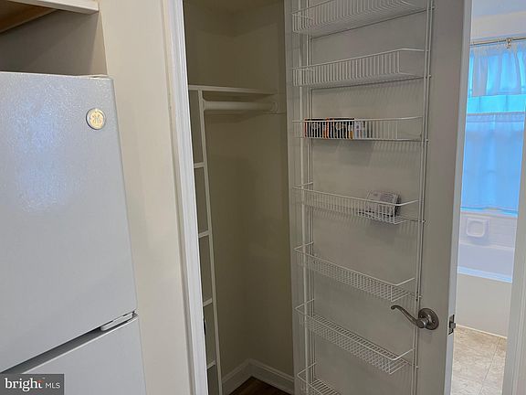 5th image of 307 Duncan Ave APT A