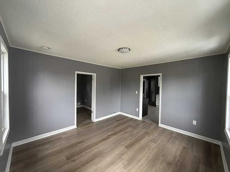 4144 Hyde Ave — Photo 13