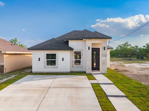 42 Dub Drive, Eagle Pass, TX 78852