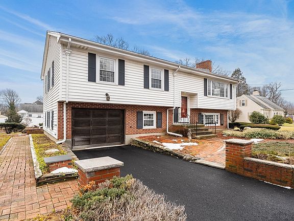 2nd image of 174 Hillberg Ave