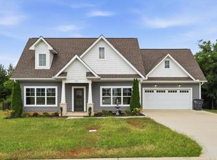 511 NE Bishop Ln, Cookeville, TN 38506