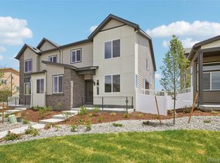 1262 S Algonquian St, Aurora, CO 80018
