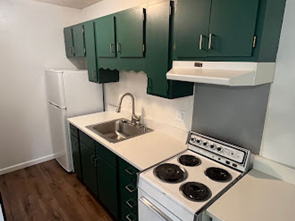 1st image of 1030 E Court St #2