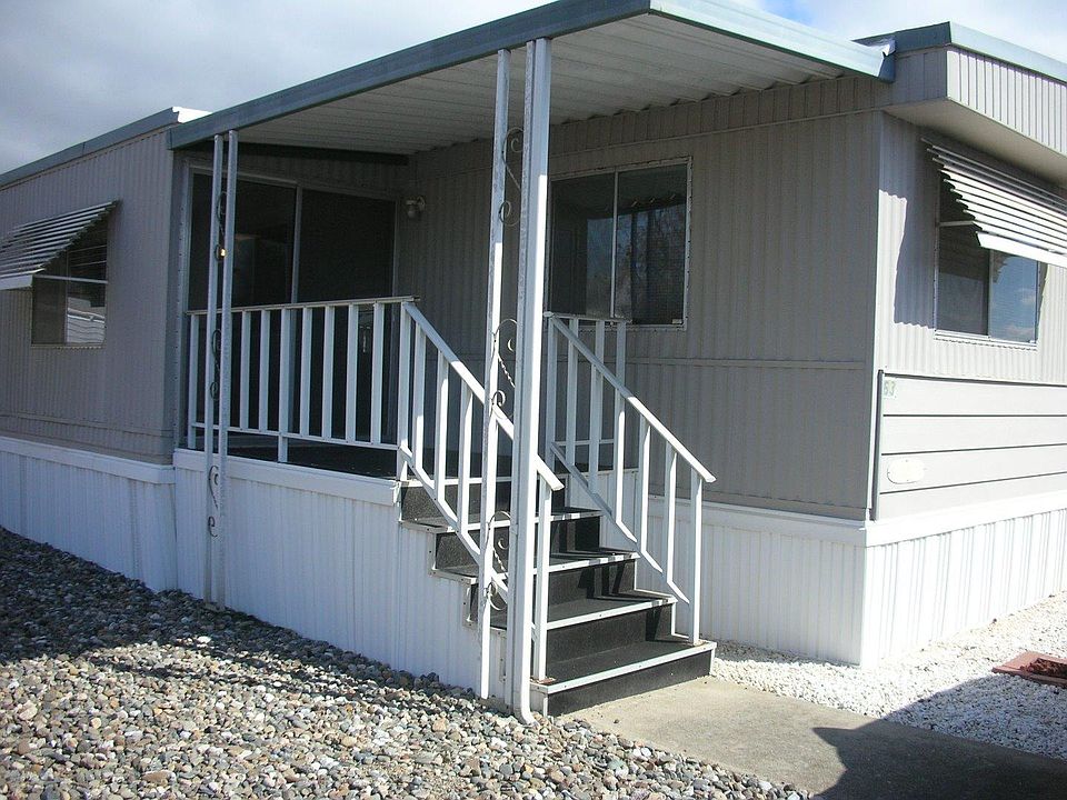 2nd image of 275 Burnett Ave Spc 63