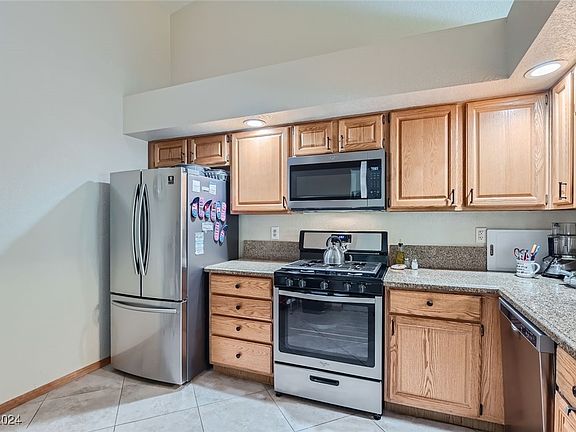 5th image of 4905 Birch Bay Ln