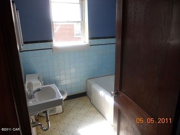 4th image of 771 Franklin Ave