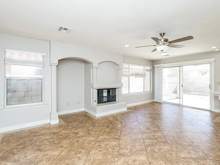1517 Los Alamos Dr — Photo 8