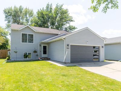 1602 28 1/2 Ave S, Fargo, ND, 58103