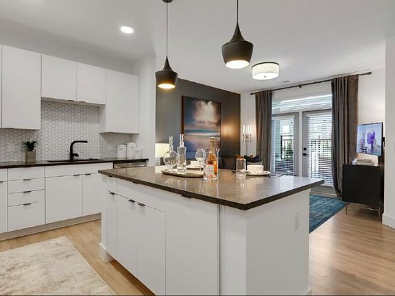 2nd image of 510 Glen Iris Dr NE #2335