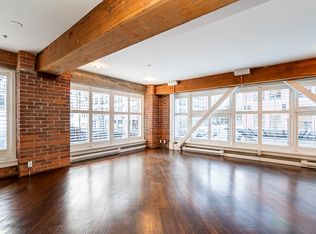 1178 Hamilton St #304, Vancouver, BC V6B 2S2