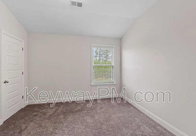 317 Sumac Trl — Photo 14