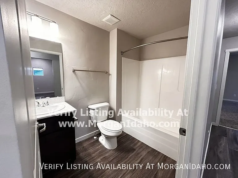 1021 S Elder St #302 — Photo 6