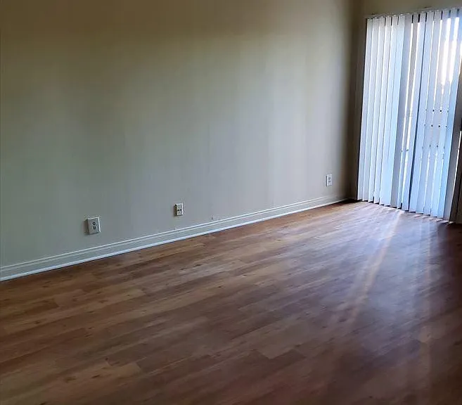 3757 Kelton Ave #104 — Photo 8