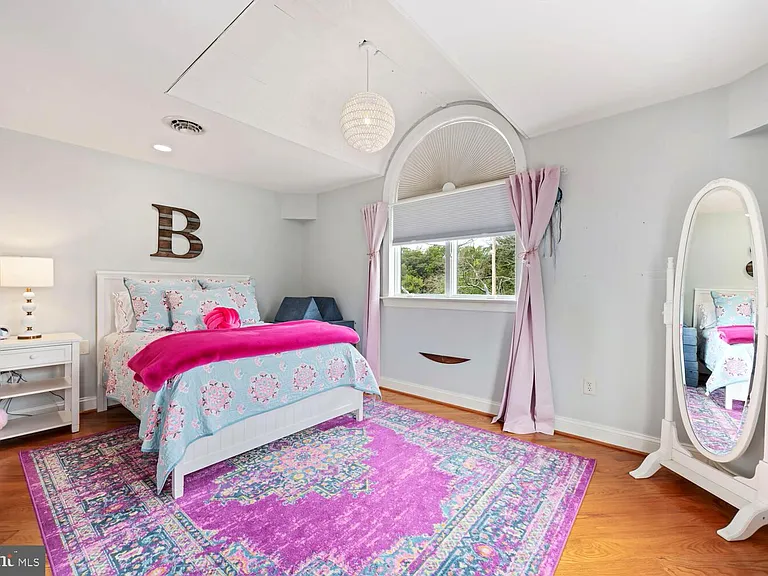 119 Watson Rd — Photo 34