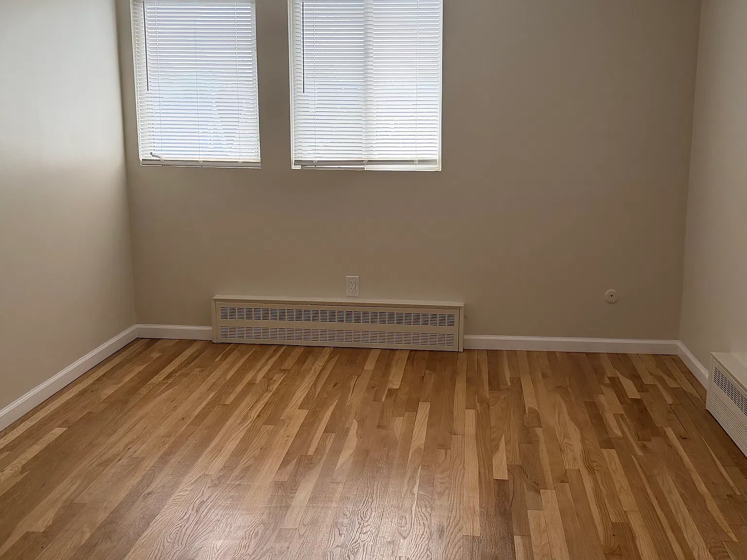 89 Uhland St — Photo 4