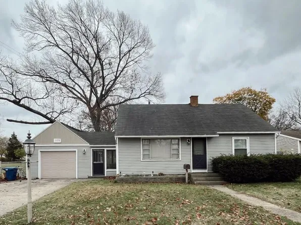 1173 W Broadway Ave, Muskegon, MI 49441