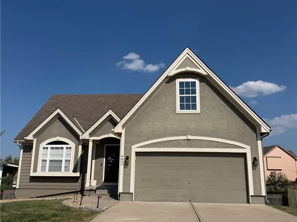 4405 SW Flintrock Dr, Lees Summit, MO 64082