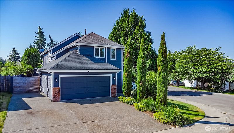 2nd image of 11703 SE 229th Place