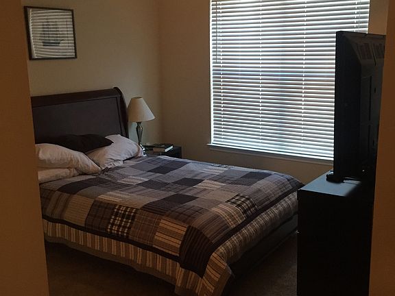 3rd image of 2737 N Fitzhugh Ave APT 3119
