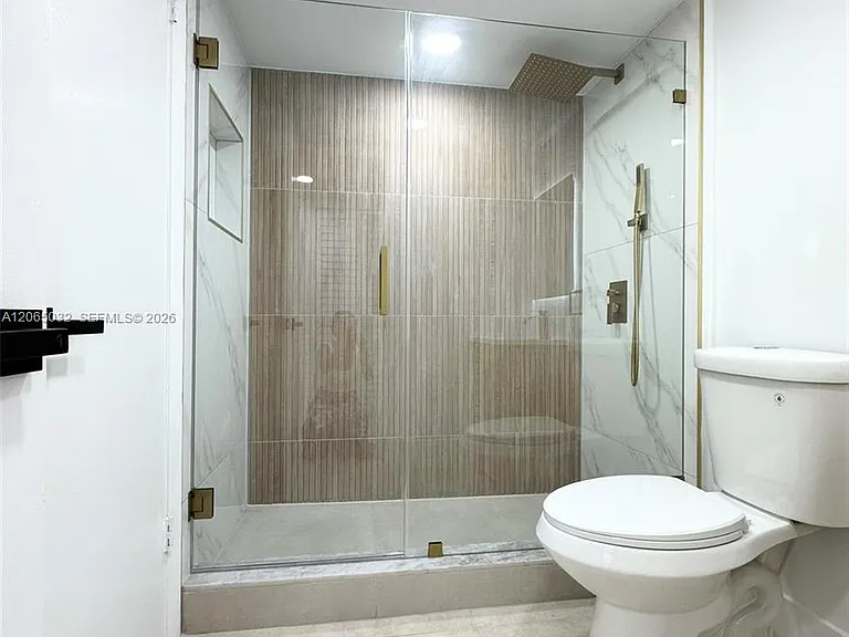 5580 W 26th Ct #209 — Photo 21