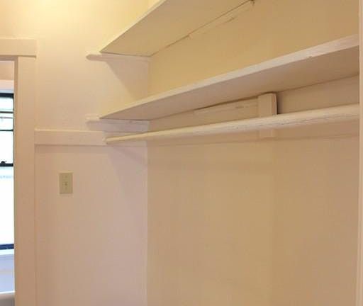 5th image of 2100 W Ainslie St #21121N