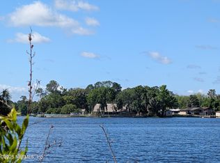 211 Ida Blvd, Interlachen, FL 32148