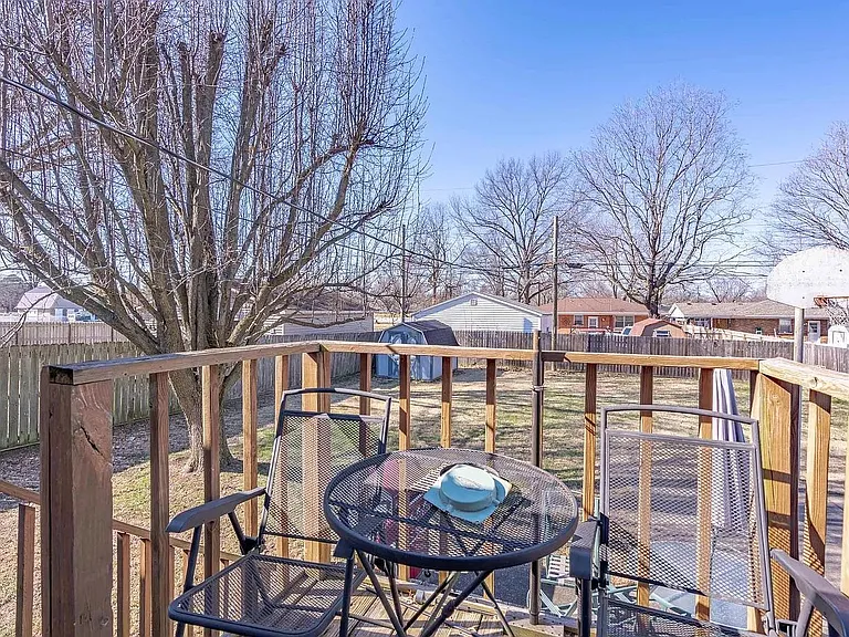 1931 Dalehaven Dr — Photo 17