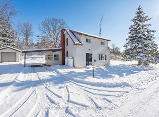 333 Burridge Rd, South Frontenac, ON K0H 1T0