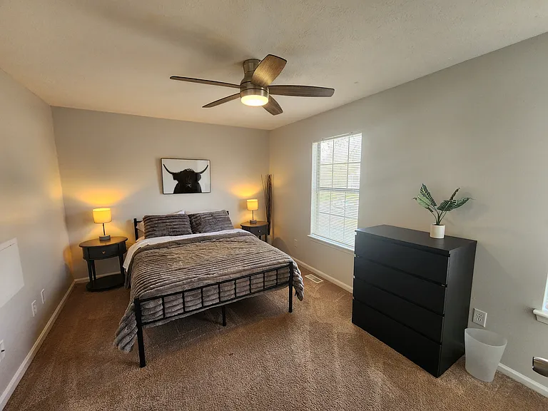 1710 Skiffes Creek Cir — Photo 19