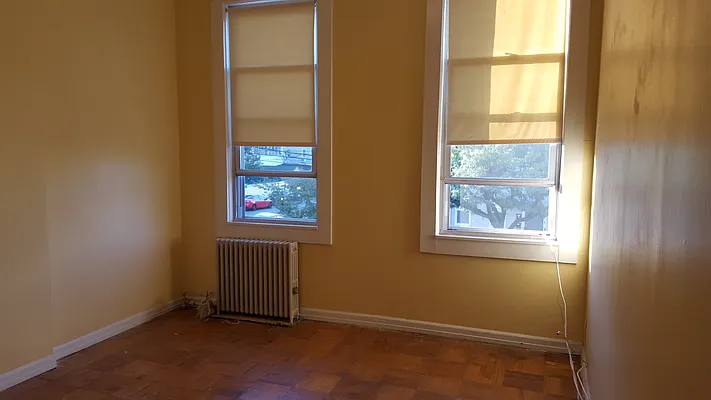 Rented by MCR Realty | media 50