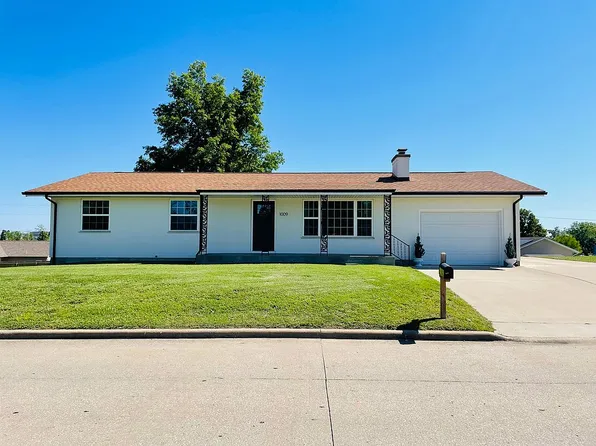 1009 Old Saint Marys Rd, Perryville, MO 63775