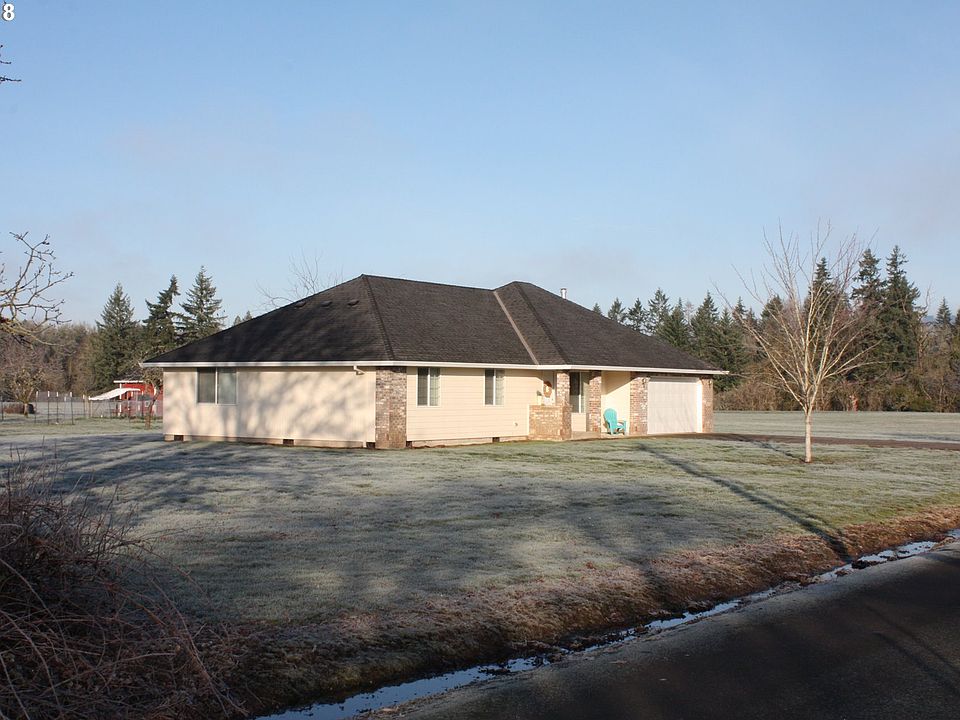 1st image of 11811 NE Sunny Acres Ln
