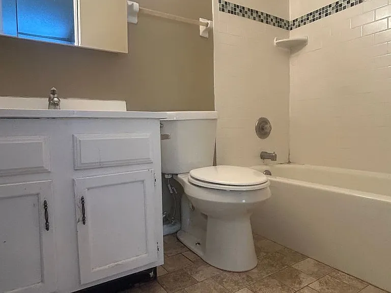 9605F Vinca Cir — Photo 2