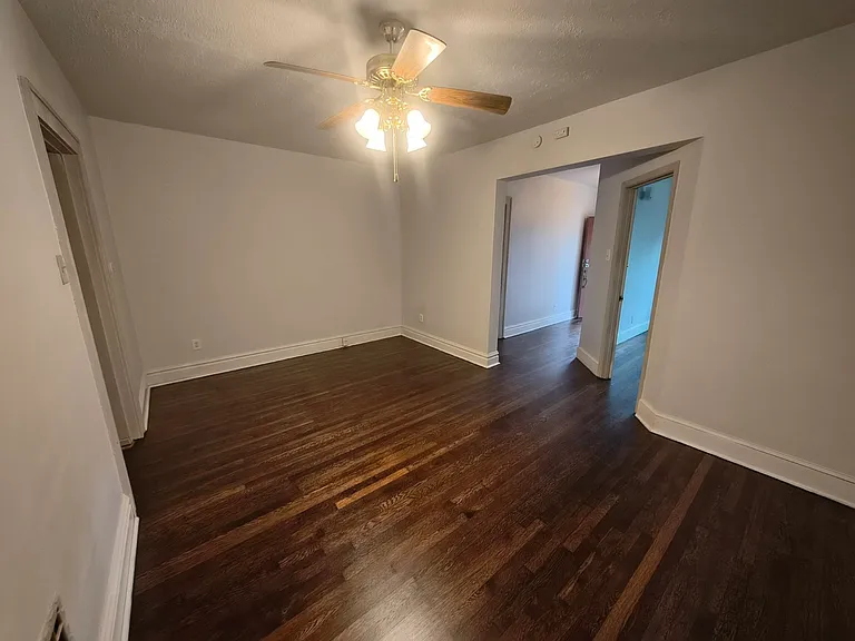 5041 Mardel Ave #B — Photo 7