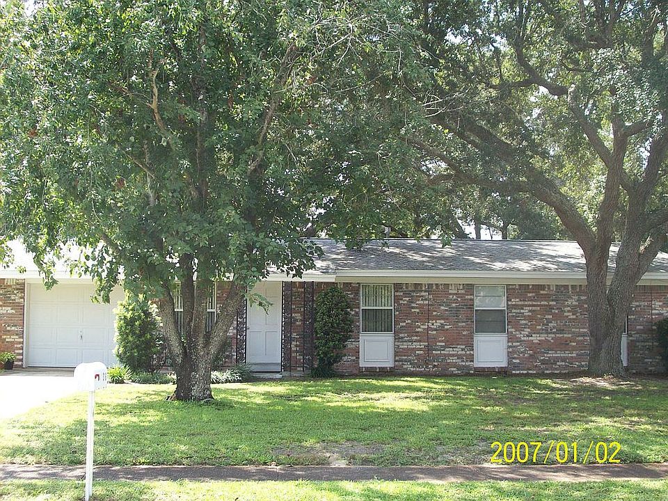 1st image of 316 Echo Cir
