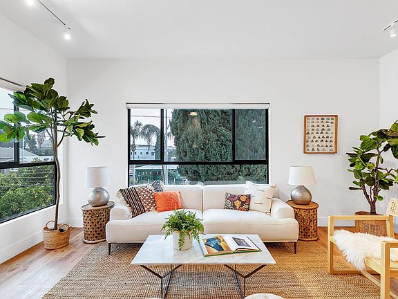 2nd image of 3623 Bellevue Ave #3625.5